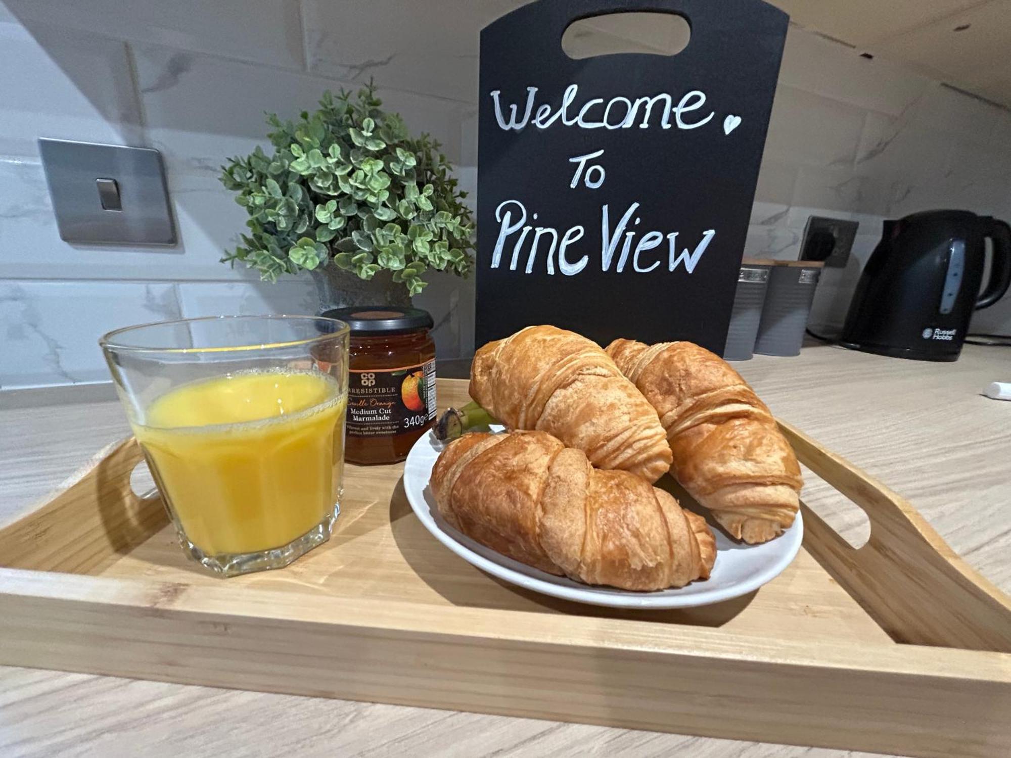 Pine View Holiday Home Newcastle  Esterno foto